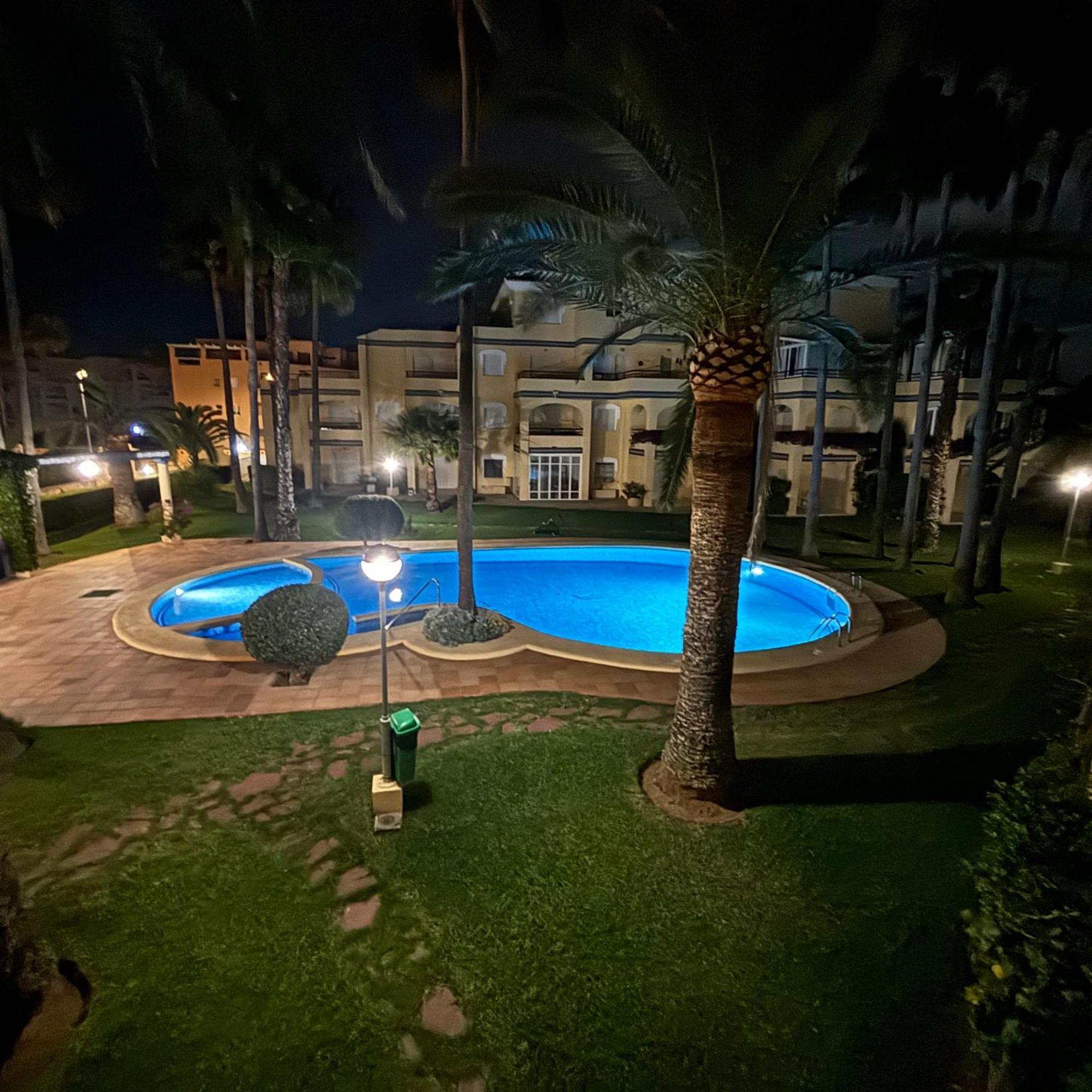 Primera línea en la mejor Playa de Dénia Exterior foto